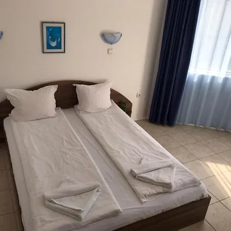 Vega Nadezhda * Sveti Vlas